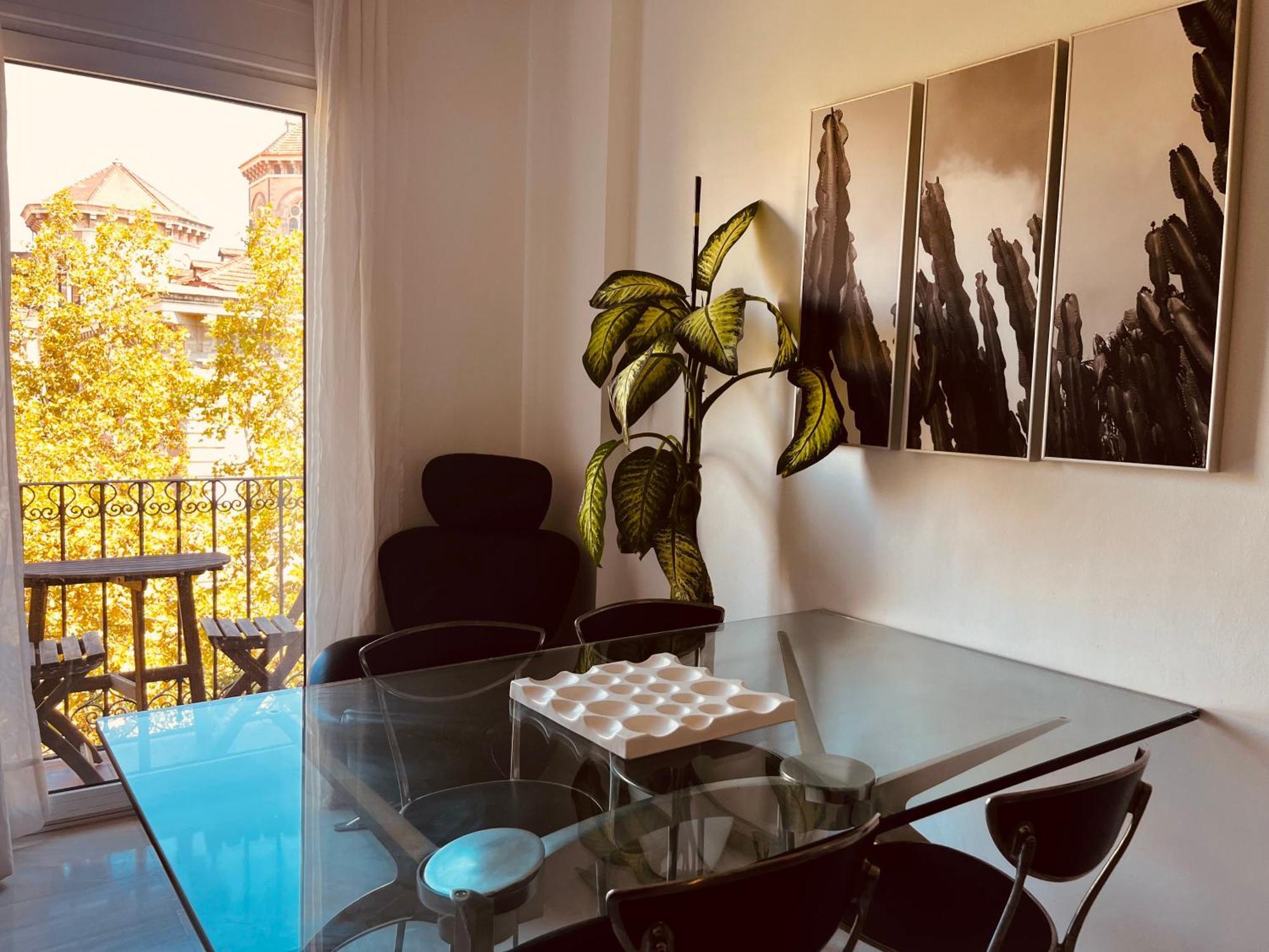 Ferienwohnung Enric Granados 17 Barcelona Exterior foto