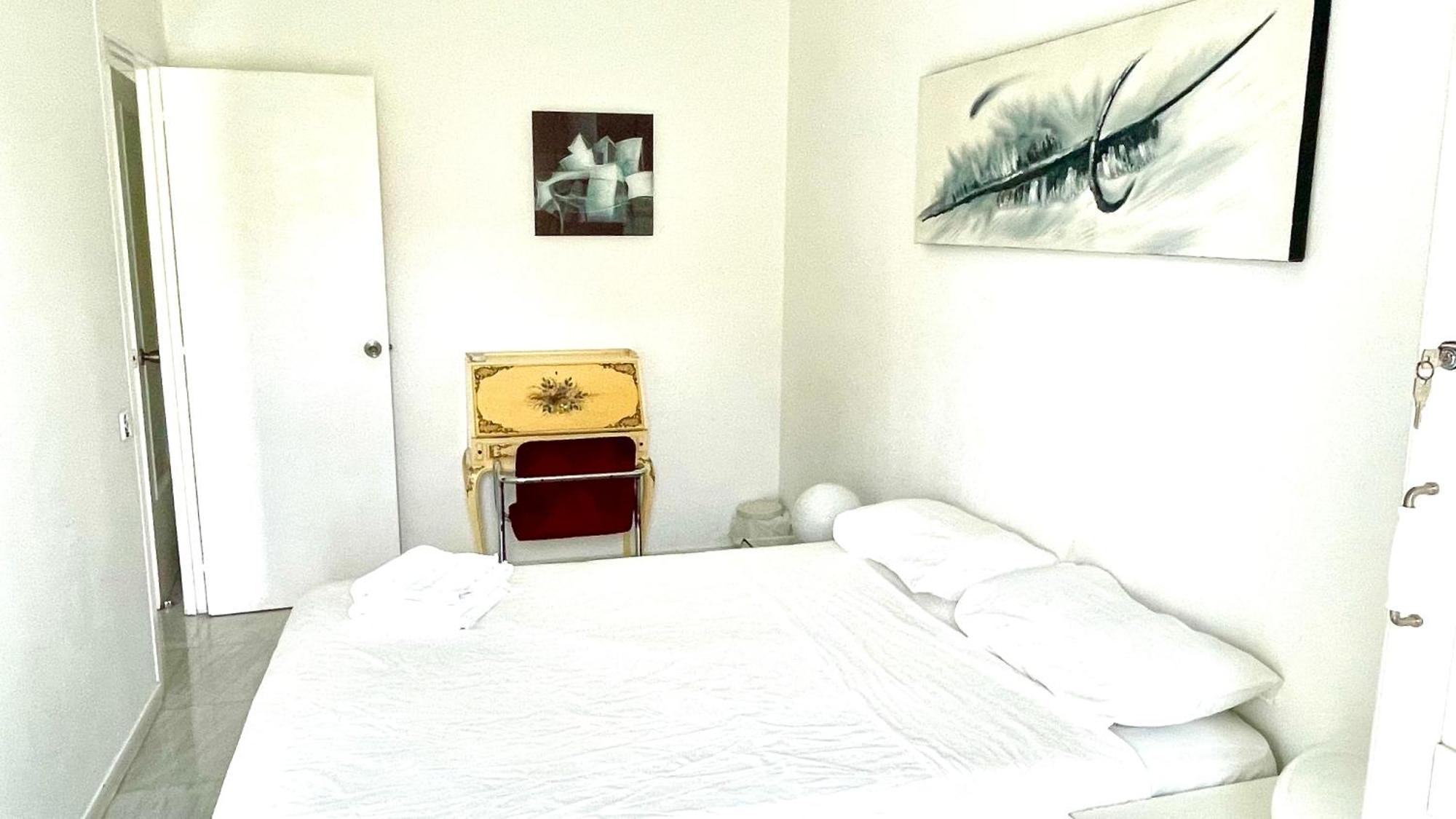 Ferienwohnung Enric Granados 17 Barcelona Exterior foto