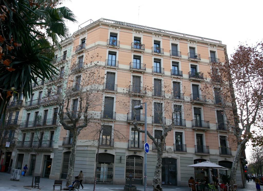 Ferienwohnung Enric Granados 17 Barcelona Exterior foto